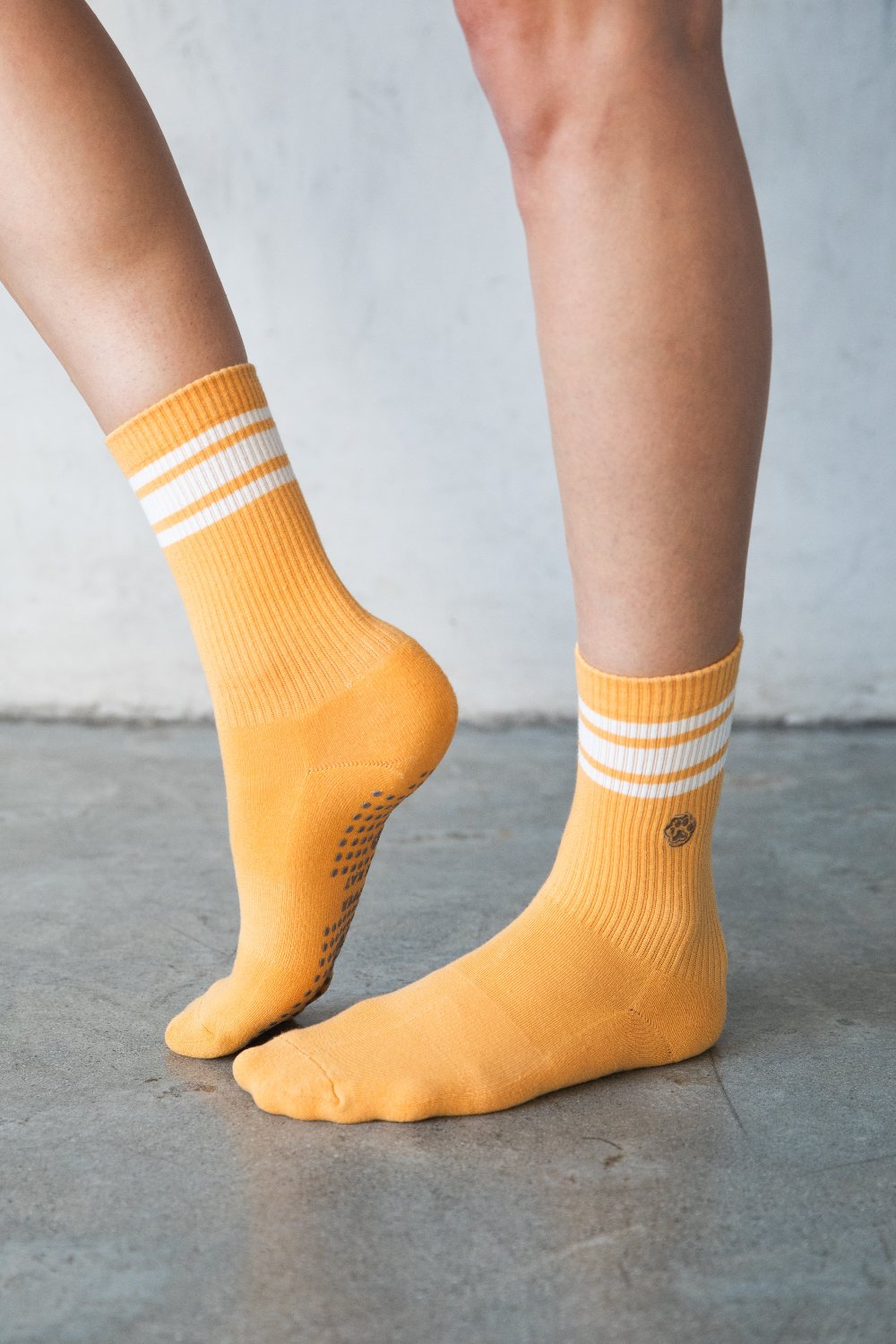 VANESSA GRIP SOCKS